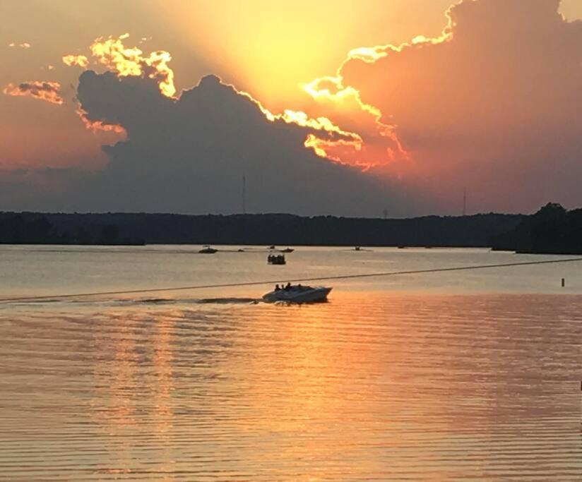 Eagle'S Nest Cottage - Lake Anna Waterfront Bumpass Esterno foto